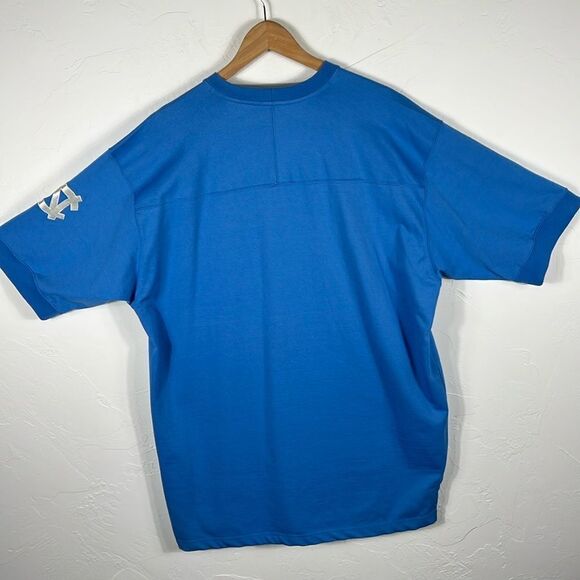 🏈🏀 Vintage NORTH CAROLINA TAR HEELS Embroidered Heavy Pullover Tee Sz 2XL - EU - Picture 7 of 12